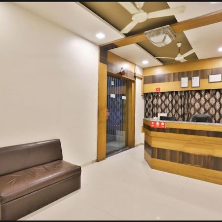 Hotel Shreenath Ahmedabad Exterior foto